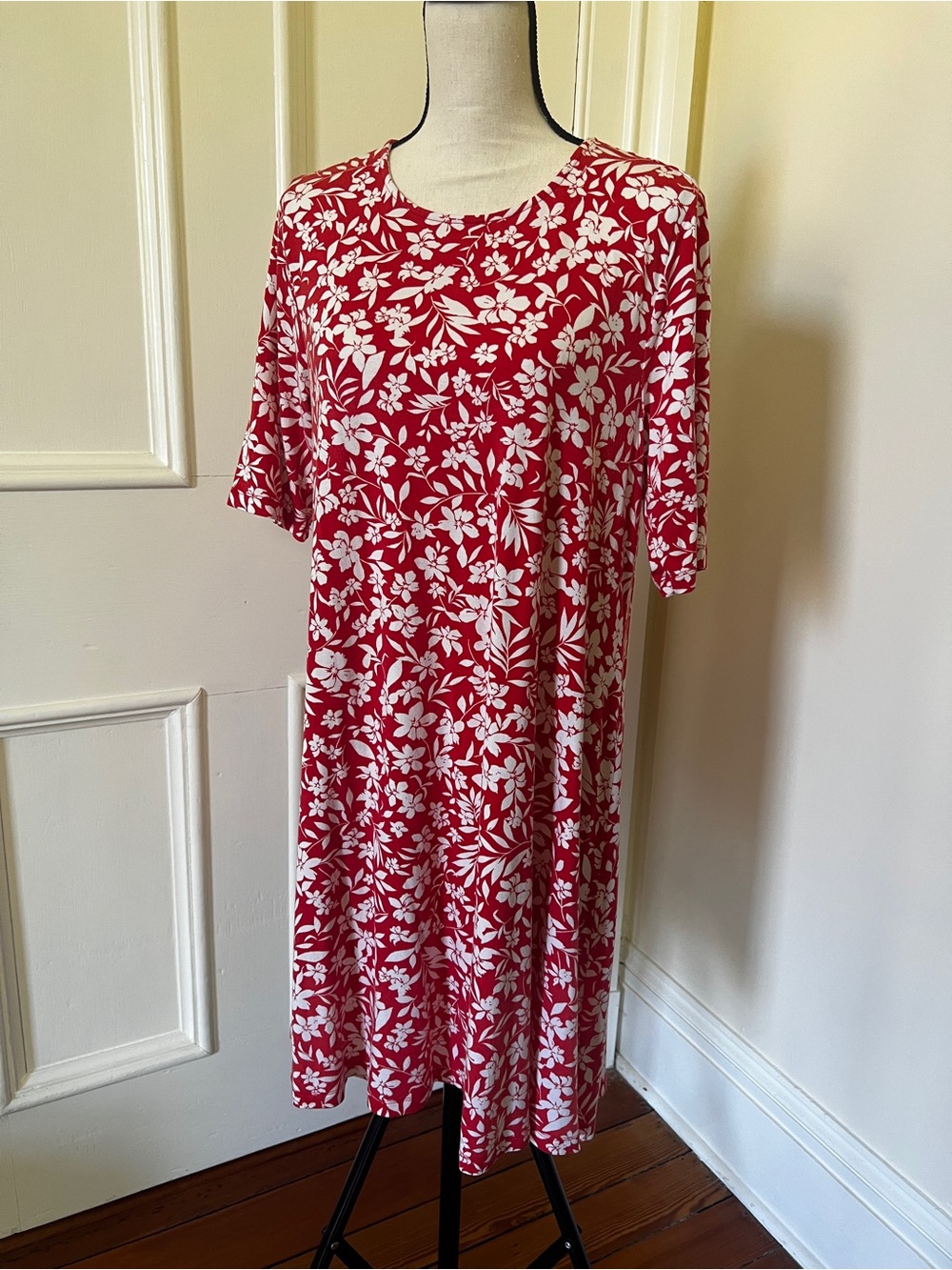 Old Navy hibiscus floral swing dress | size L